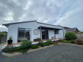 HOLIDAY HOME On TOORAK